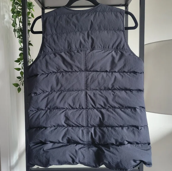 Lululemon | Just Enough Puff Vest - Picture 4 of 6